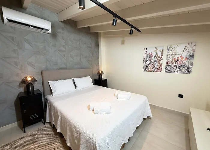 Kalm Ii - Curated In The Historic Center Lejlighed *